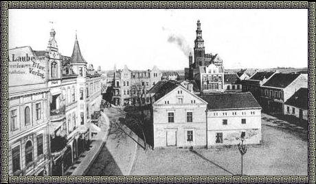 Plac Wolności sprzed I wojny światowej. Na pierwszym planie budynek drukarni.